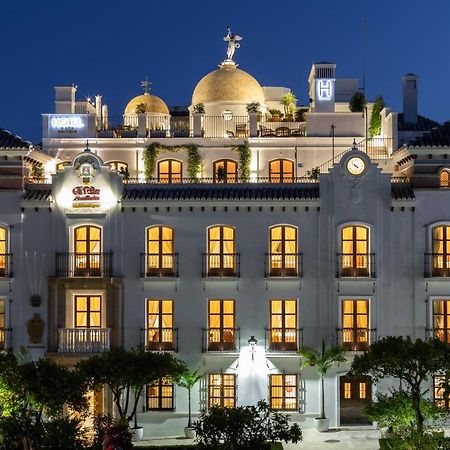 Hotel El Pilar Andalucia Естепона Екстериор снимка