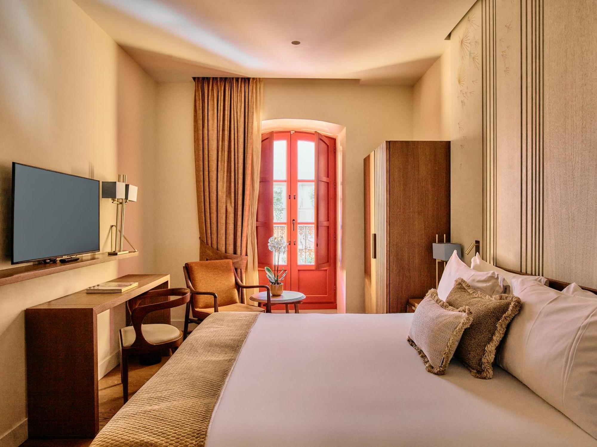 Hotel El Pilar Andalucia Естепона Екстериор снимка