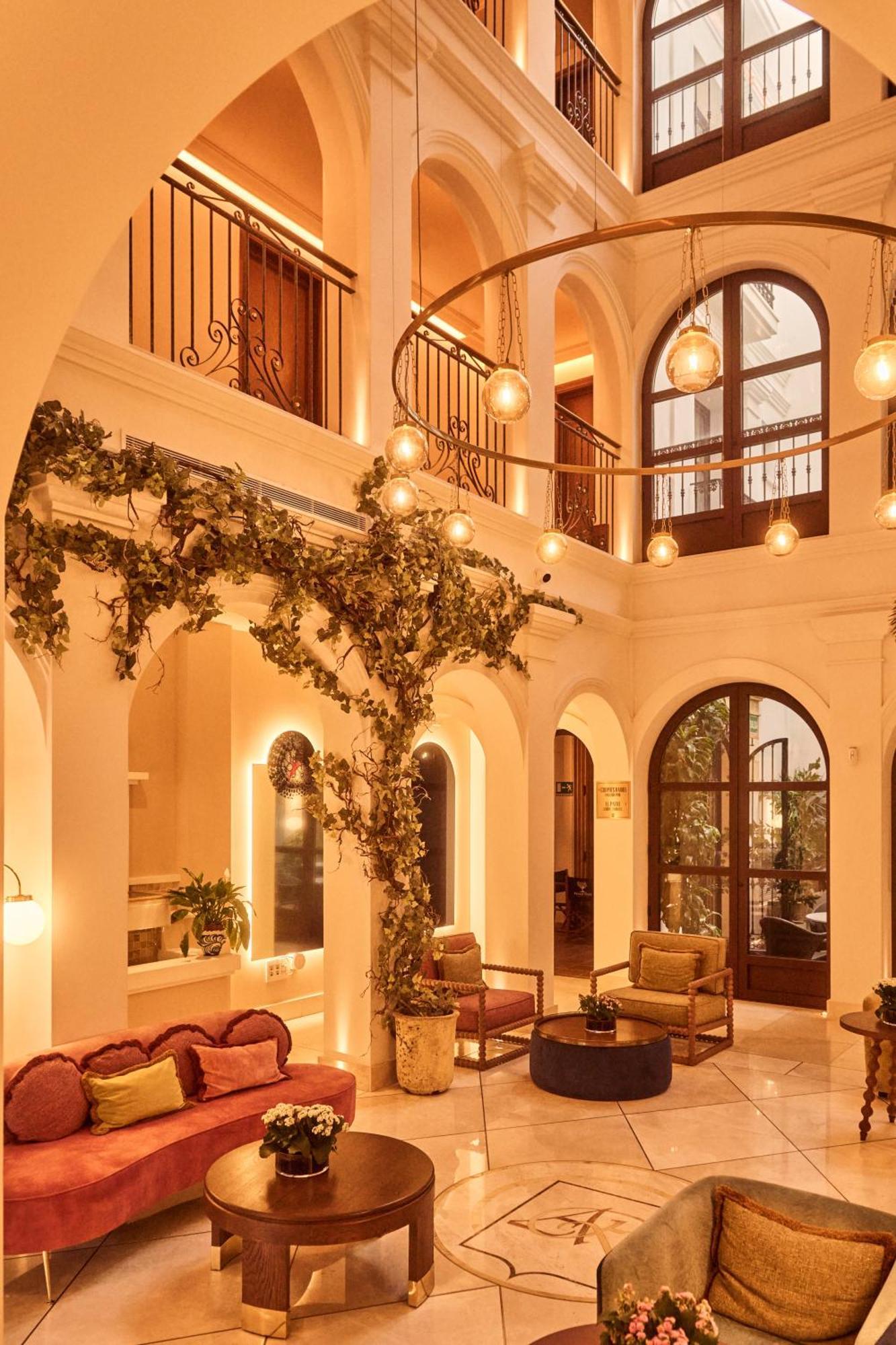 Hotel El Pilar Andalucia Естепона Екстериор снимка