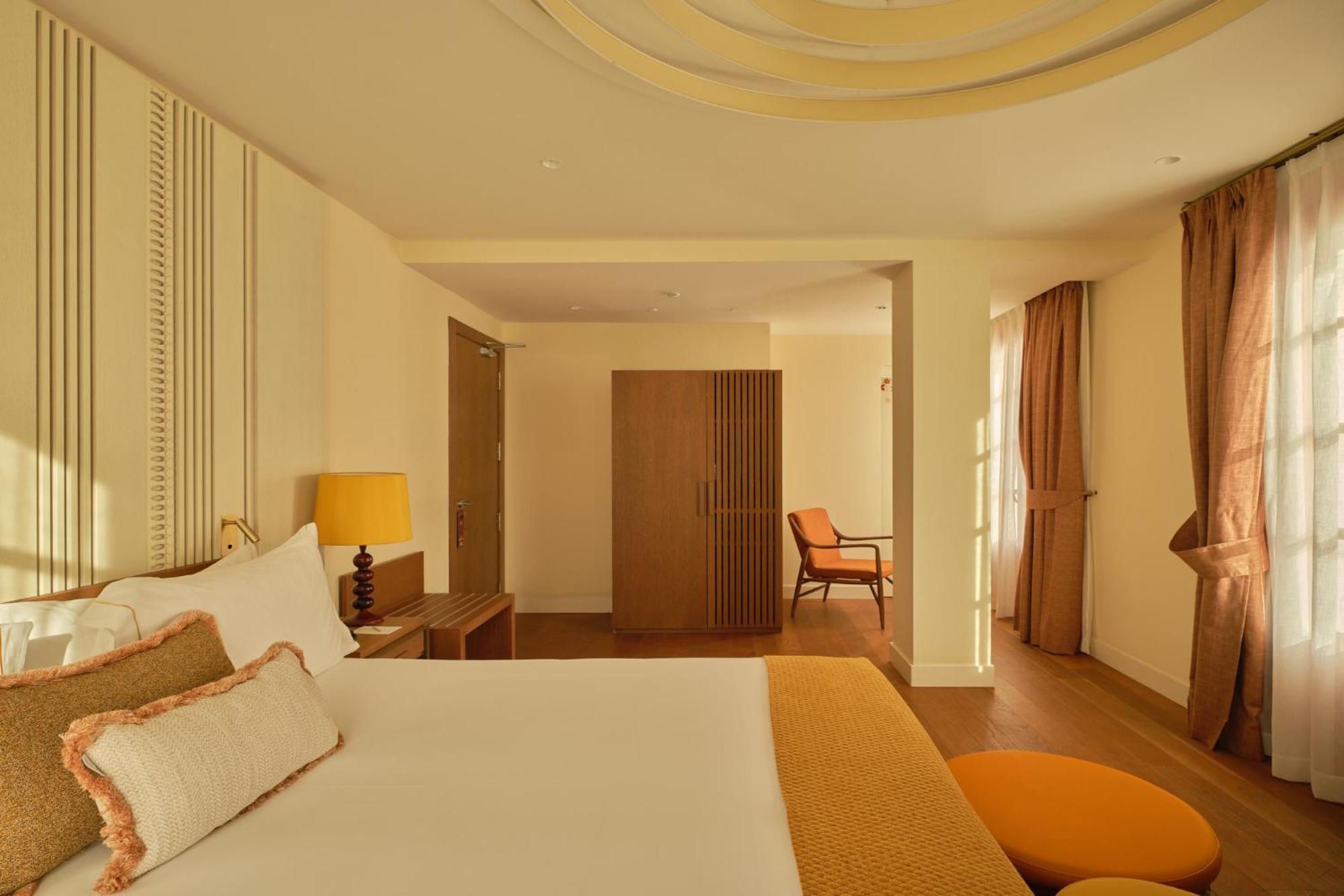 Hotel El Pilar Andalucia Естепона Екстериор снимка